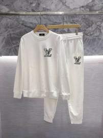 Picture of LV Sweater Suits _SKULVm-5xlkdt0440920